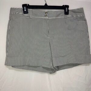 White House Black Market Striped Women's Shorts Size 14